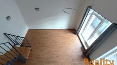 nájem 2+kk Zlín Malenovice