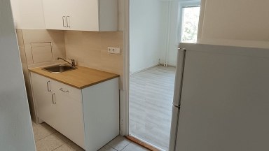 nájem 1+kk, Zlín, Podhoří